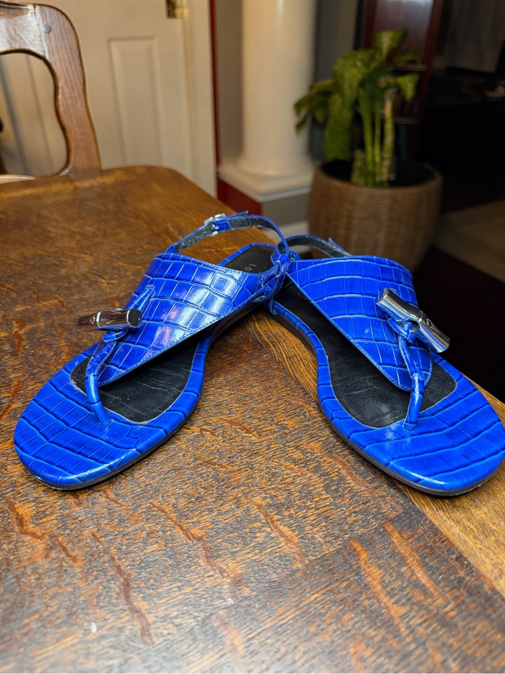 Longchamp Blue Croc Embossed Le Roseau Bamboo Toggle Sandals Size 37